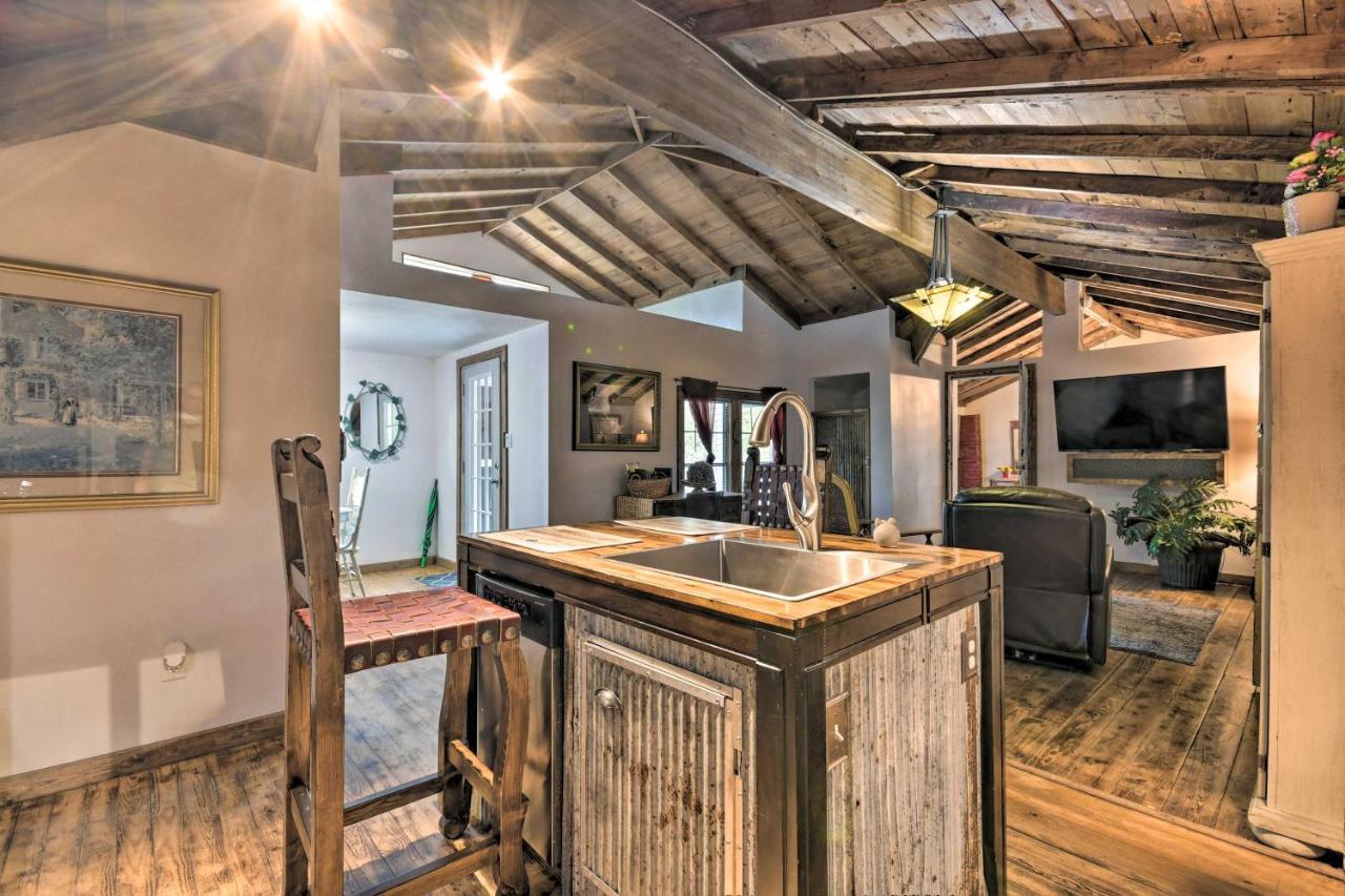 Rustic Chic Home About 1 Mi To Dtwn Hot Springs! المظهر الخارجي الصورة