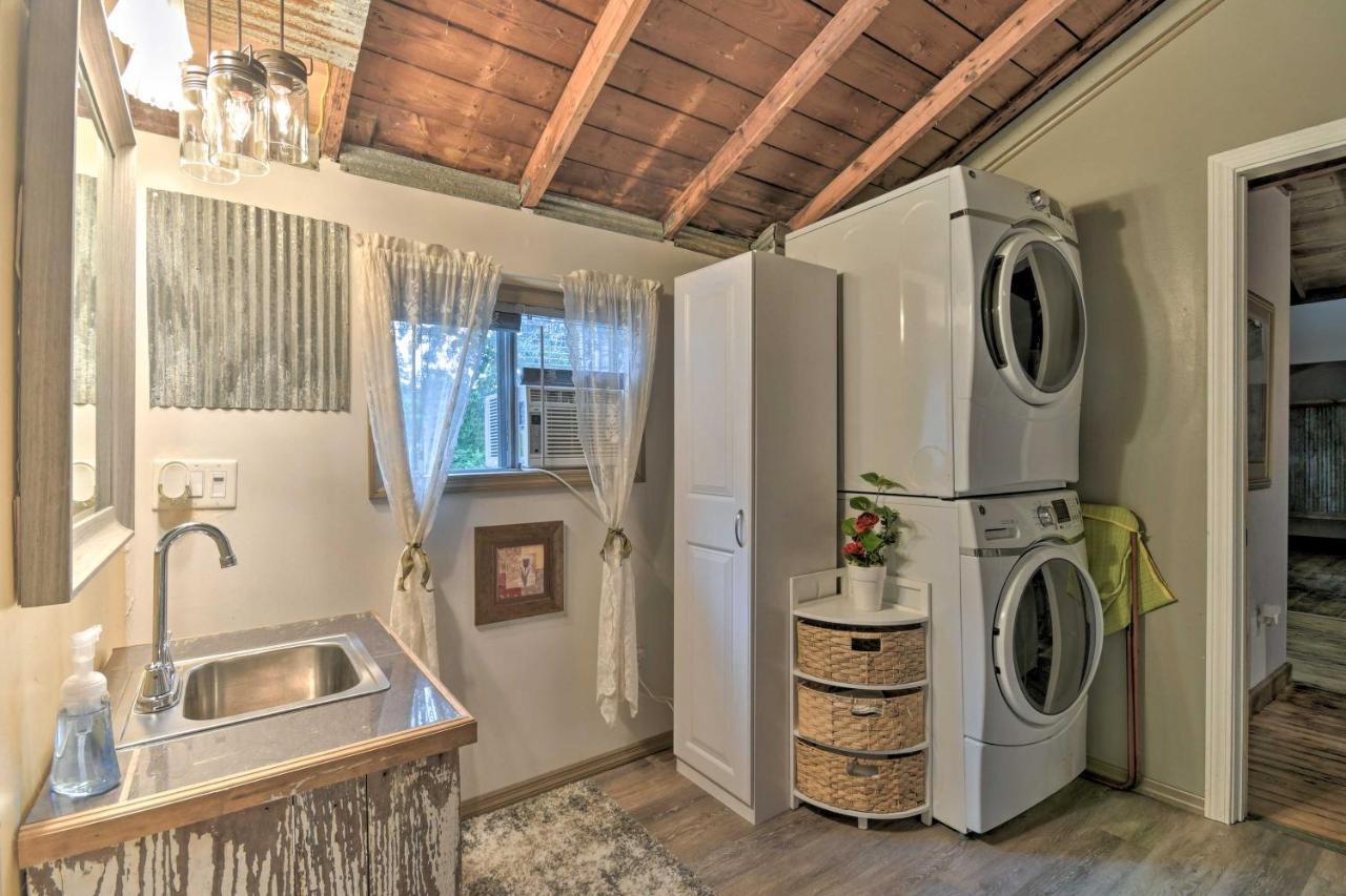 Rustic Chic Home About 1 Mi To Dtwn Hot Springs! المظهر الخارجي الصورة